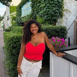 Meet your Posher, Alexie